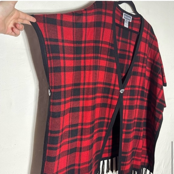 Guillaume Red Black Plaid Poncho With Fringe M/L - Picture 8 of 10